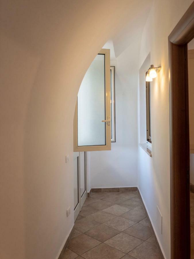 Casa Isetta & La Casetta Degli Dei มัสซาลูเบรนเซ ภายนอก รูปภาพ