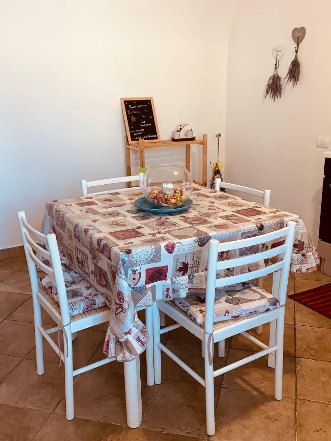 Casa Isetta & La Casetta Degli Dei มัสซาลูเบรนเซ ภายนอก รูปภาพ